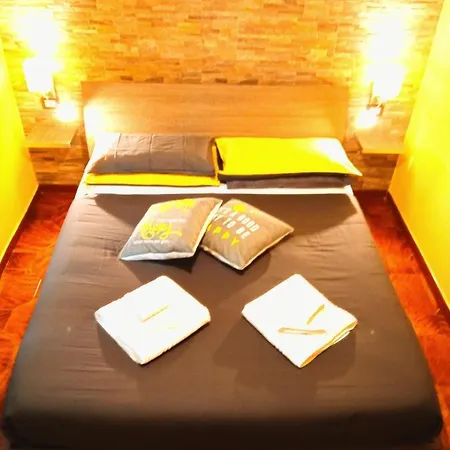 Bed & Breakfast Non Ci Resta Che Naples