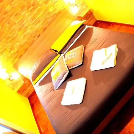 Bed & Breakfast Non Ci Resta Che Naples