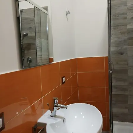 Non Ci Resta Che 3* Napoli