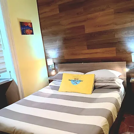 Non Ci Resta Che Oda ve Kahvaltı